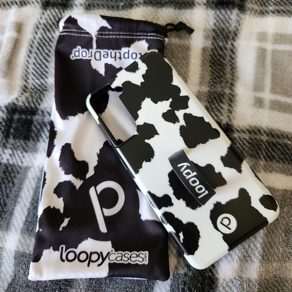 Loopy Case Black and White Cow Print Phone Case Samsung S21
